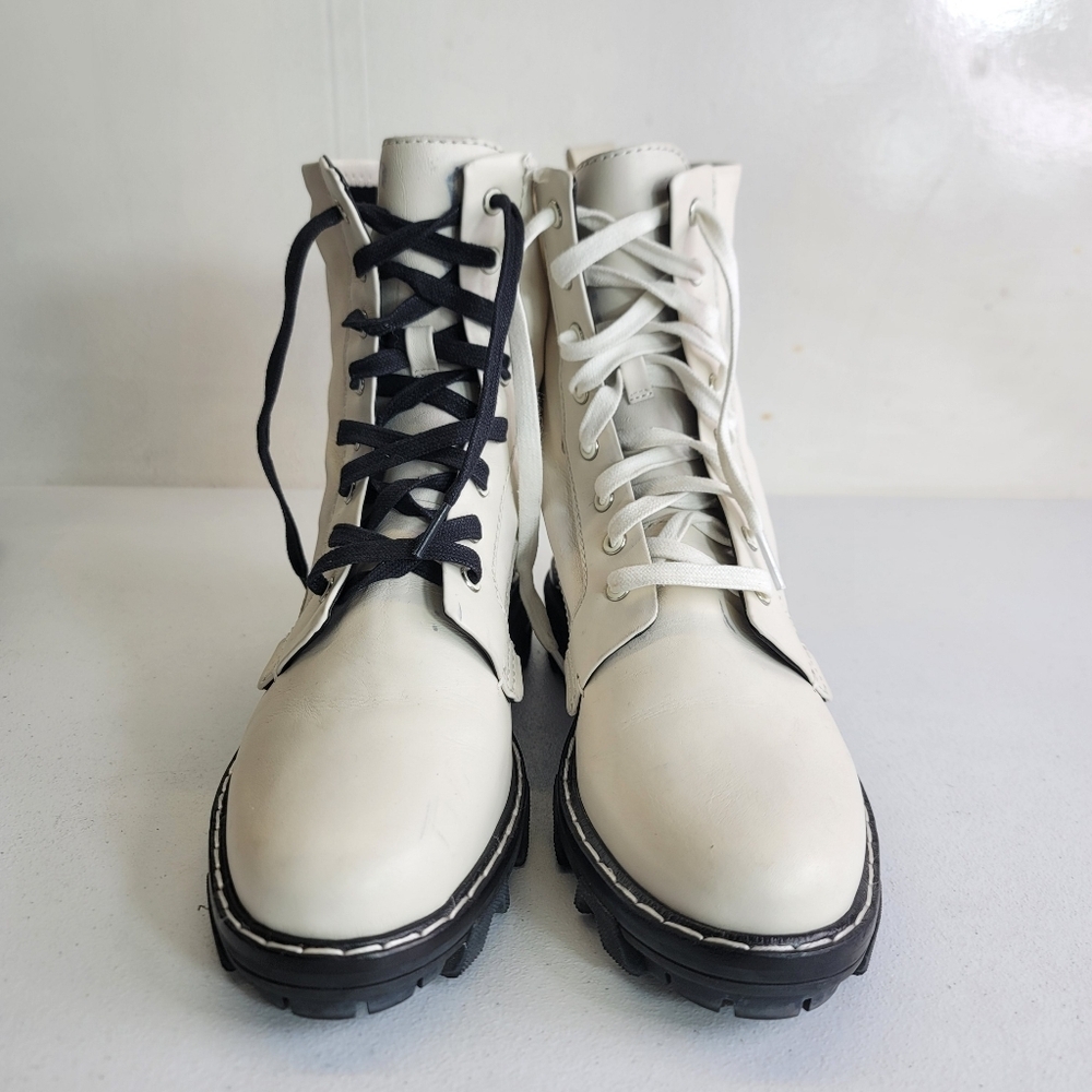 Rag & Bone Shiloh combat boot in antique white leather with black & white laces
